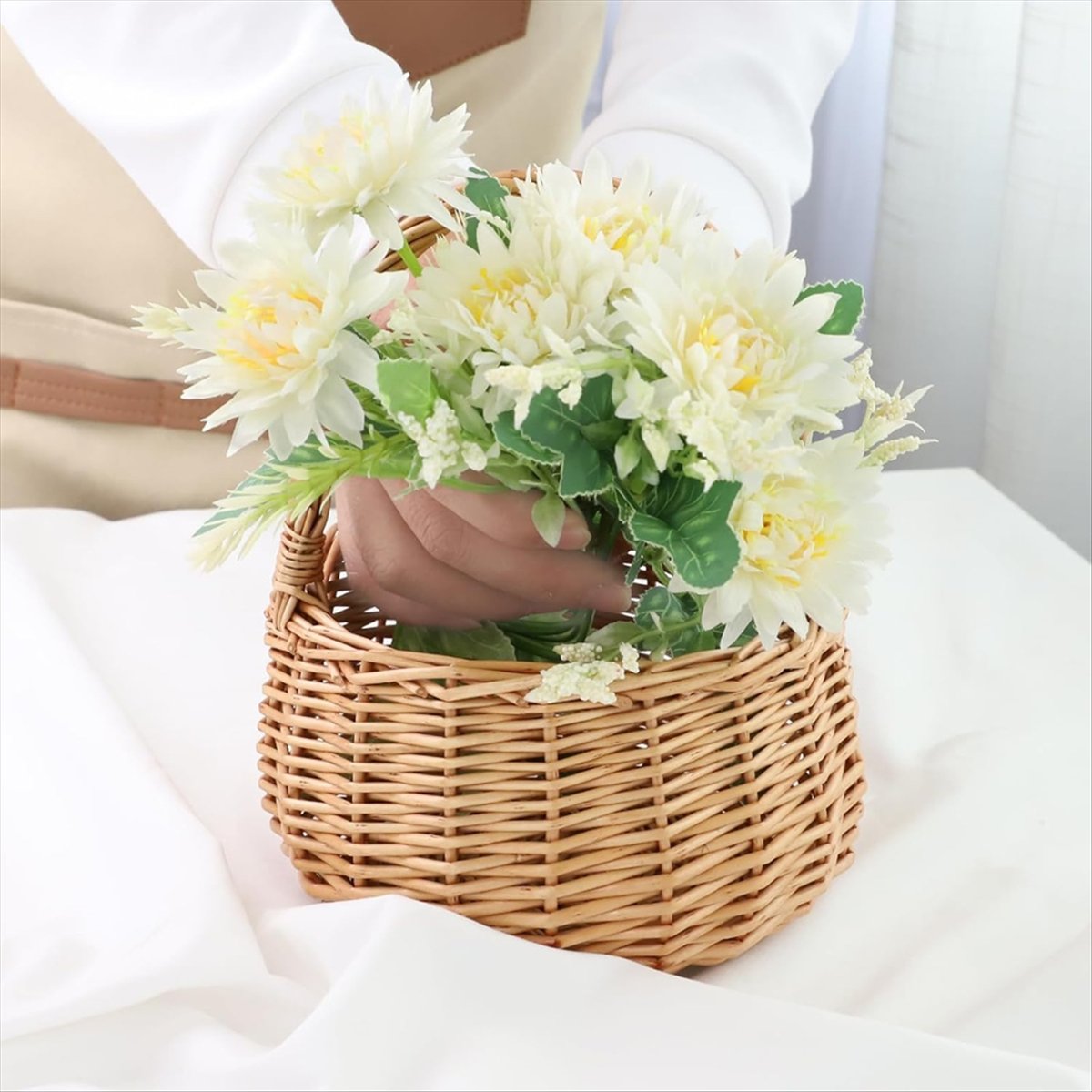 Wicker Picnic Basket with Hand - đánh giá và giá Home Decor Garden
