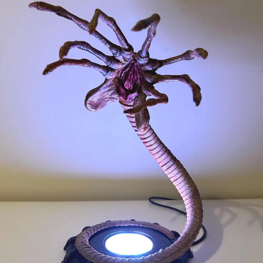 Alien Facehugger Lamp Nightlig - đánh giá và giá Home Decor Halloween